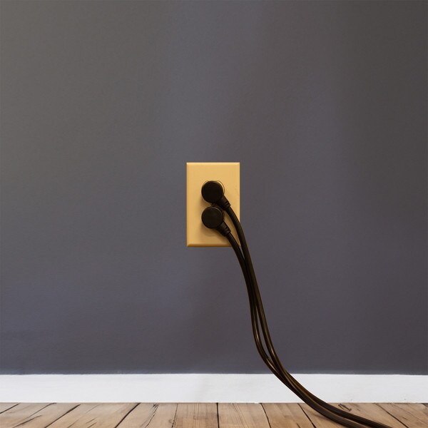 Main product image for 3-Outlets Extender Rotating Power Strip Surge Protector 6 ft Cord and 3 USB-A/1 USB-C PD Ports Black125-604